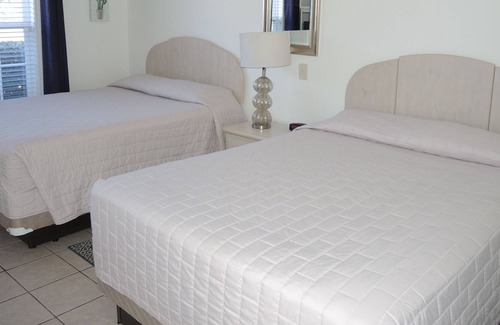 Calabash Villa | Family Friendly 2 bedroom, 2 bath, Full Kitchen, great resort amenities, beaches nearby(2301)