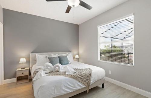 Sunset Ridge Villa | Family-Friendly 5BR Getaway Game Room Fun