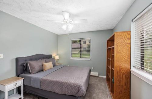 Rockford House | Family-friendly cottages by Lake Bella Vista