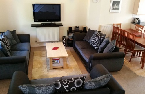 Saint Columb Major House | Family friendly property FANTASTIC ACCOMMODATION WITH FREE FACILITIES And WiFi