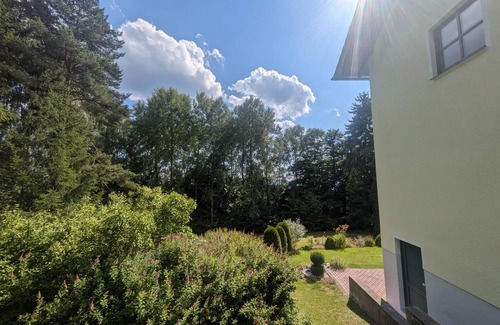 Oberkreuzberg Apartment | Family-friendly vacation home (130 m2) with private garden