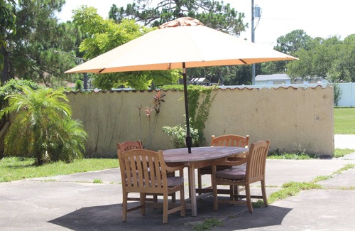 Tropic House | FAMILY FUN DISNEY HOME NEAR MELBOURNE AIRPORT