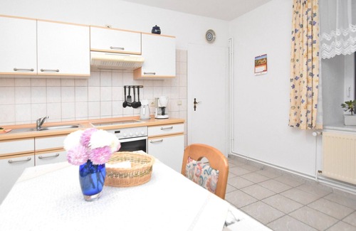Blankenburg Apartment | Family Fun Near Devil’s Wall
