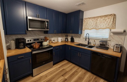 Ozark House | Family Home 5 min from Ft. Rucker