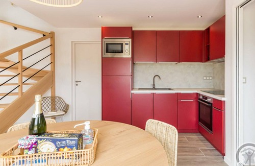 Portbail Cottage | Family house in Portbail with parking, near beach