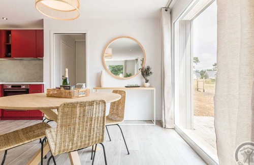 Portbail Cottage | Family house in Portbail with parking, near beach