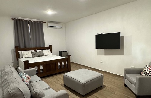 La Vega Province Cabin | Family & Pet Friendly 14-Guest Cabin, w/ Pool & Cabana