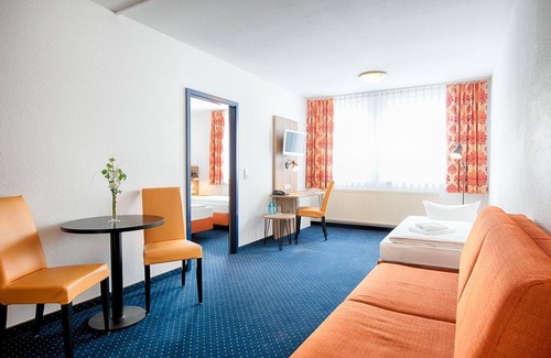 Suedvorstadt House | Family room - Flexible rate with breakfast - ACHAT Hotel Dresden Altstadt