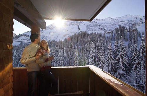 Damuels House | Family room with breakfast - Berghotel Madlener