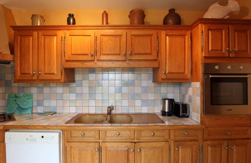 Orval sur Sienne Cottage | Family stone house with private garden, pets allowed