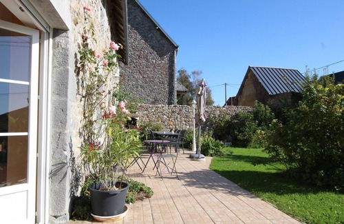 Orval sur Sienne Cottage | Family stone house with private garden, pets allowed