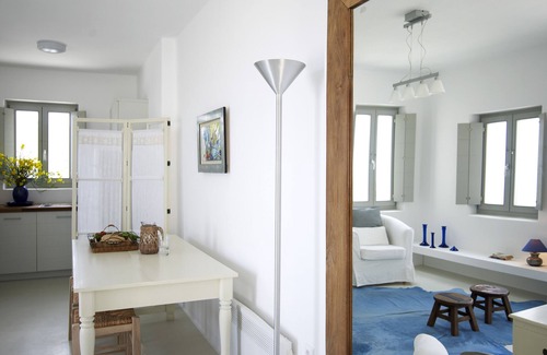 Ioulida House | Family Suite with Sea View - Kea Village Suites & Villa