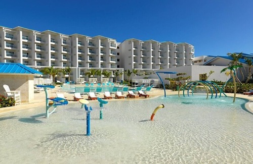 Punta Cana Apartment | Family Swim-Up Suite: ALL-INCLUSIVE Luxury with Pool Access & Premium Benefits