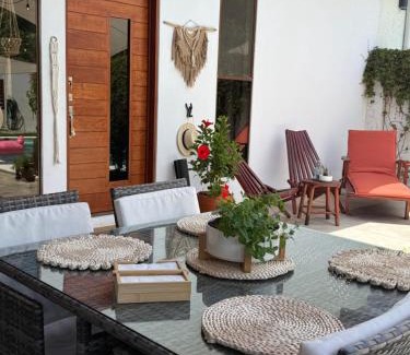 La Libertad House | Family time in SurfCity El Tunco Villa 3 Private Pool, outdoor kitchen, BBQ and private secure parking