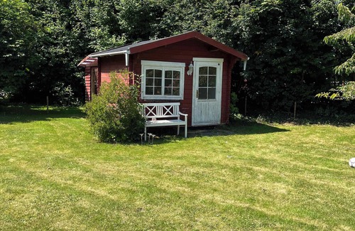 Yderby House | Family Vacation home 1 minute from Beach