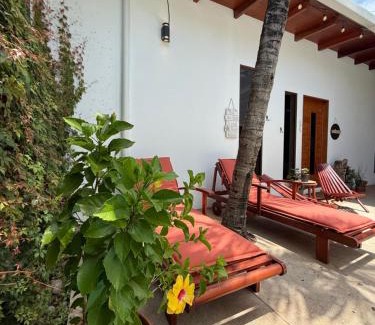 La Libertad House | Family Villa 1 SurfCity El Tunco BBQ outdoor kitchen up to 5 people