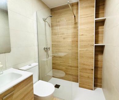 Area Metropolitana de Murcia Apartment | Famycus Rooms - Murcia Centro