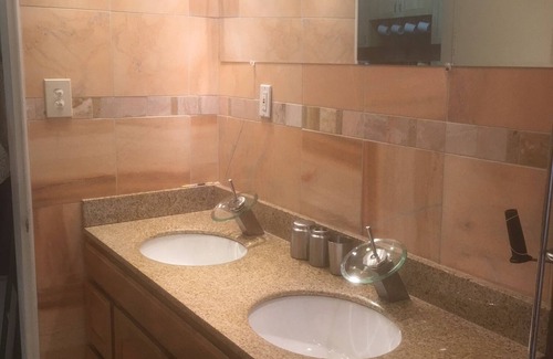 Sunnyside Apartment | Fantastic 1-bedroom place in San Francisco with views