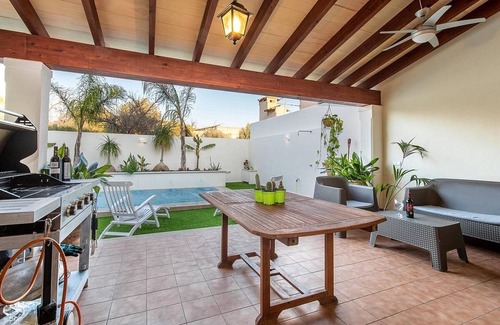 Consell Villa | Fantastic Renovated House, Stylish Interiors, A/C, Private Pool, 100m to the Main Square in Consell!