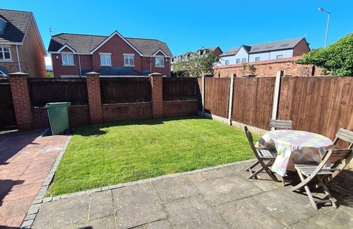 Liverpool House | Fantastically located home by Penny Lane