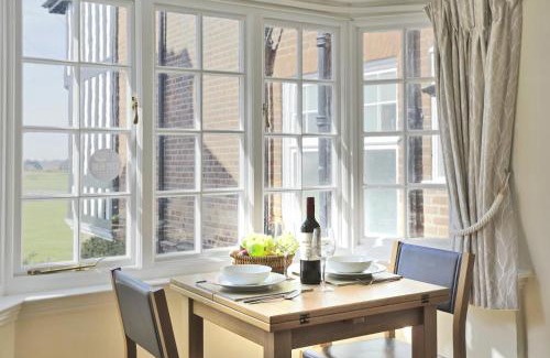 Southwold Apartment | Far View Two