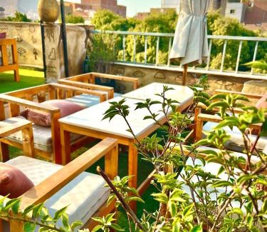 Giza Hotel | Farisha pyramids view