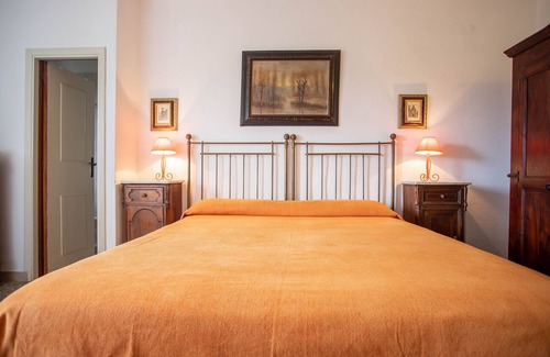 Orbetello Other | Farmhouse "Faustina - Agriturismo La Valentina" with Garden & Wi-Fi