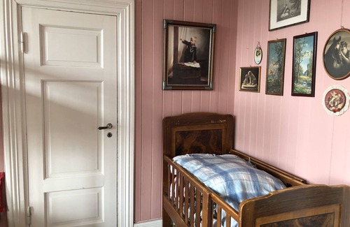 Nome Other | Farmhouse from the turn of the century with wood fired pizza oven