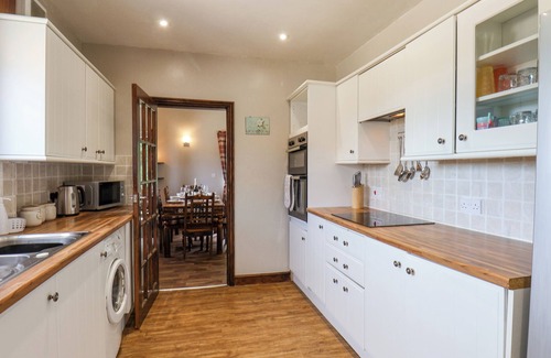 Scarborough Cottage | Farrow