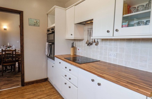 Scarborough Cottage | Farrow