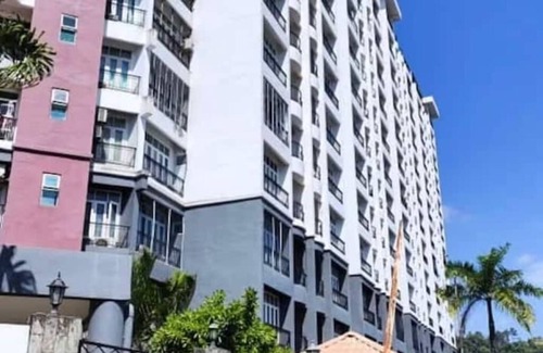 Kuah Apartment | FAT MOM - Tropical House (FREE 1 CarPark+Netflix)