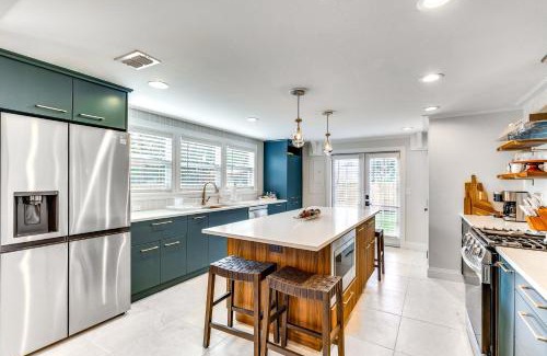 Lakeland House | Fenced Yard Lakeland Home Adjacent to Golf Course