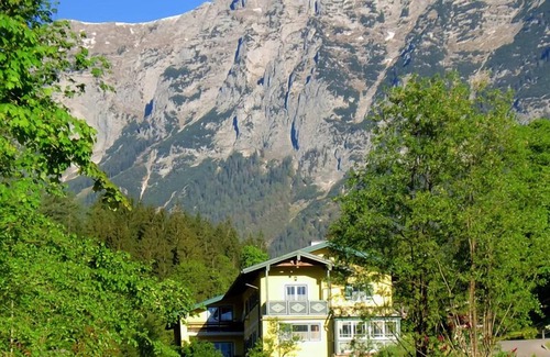 Ramsau Apartment | Ferienwohnung Gamsblume, 2 Personen, 54 m², Dusche/WC, Flat-TV, 1 Schlafzimmer, Balkon, Infrarot-Wärmekabine, Nichtrauche