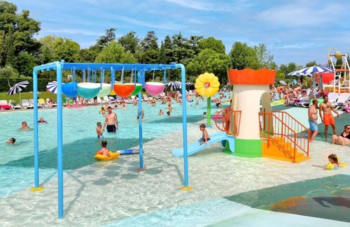 Gralaoni-Pralesi-Cisano House | Feriendorf Cisano Mobilehome Turchese für 7 Personen