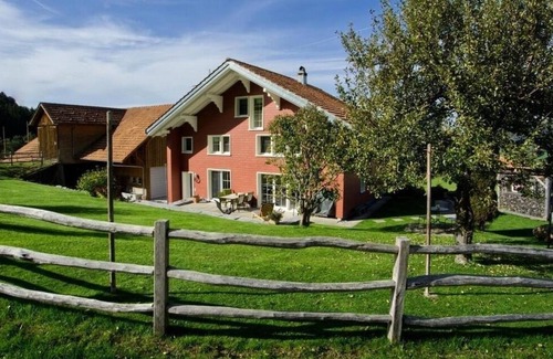 Hemberg House | Ferienhaus für 8 Gäste mit 200m² in Bächli