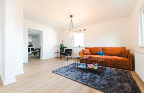Ahrweiler Apartment | Ferienwohnung für 4: WiFi, Küche, Netflix, Zentral