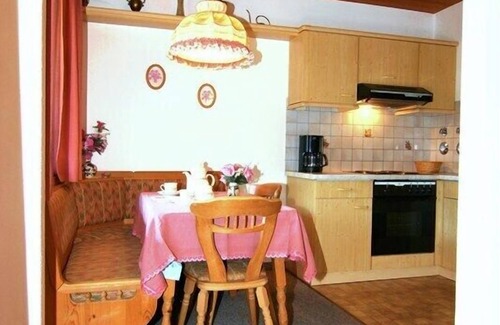 Unterschonau Apartment | Ferienwohnung Nr. 4, 1 bis 4 Personen, 65 qm, 1 separates Schlafzimmer, Balkon
