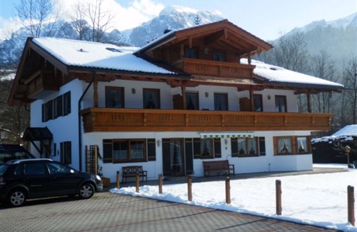 Unterschonau Apartment | Ferienwohnung Falkenstein, 2 bis 4 Personen, 55 qm, 1 separates Schlafzimmer, Balkon