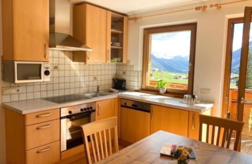 Valle di Casies Apartment | Ferienwohnung Firmament im Burgerhof
