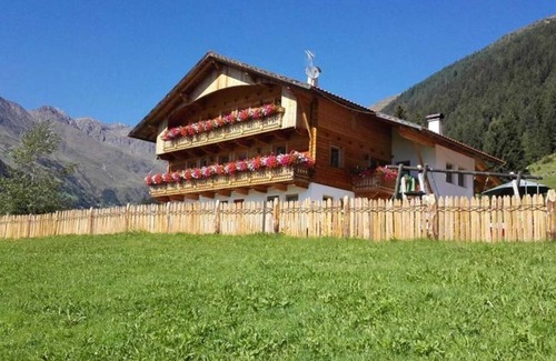 Valle di Casies Apartment | Ferienwohnung Firmament im Burgerhof