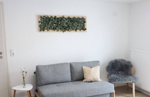 Burladingen Apartment | Ferienwohnung 2, 41 qm, 1 Schlafzimmer mit Doppelbett, 1 Schlafsofa, Max. 3 Personen