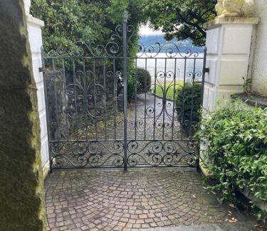 Brissago Apartment | Ferienwohnung Brissago