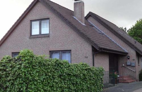 Leer Apartment | Ferienwohnung Klausing 15153