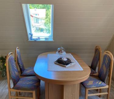 Dietrichstal Apartment | Ferienwohnung Meilerplatz – Familienfreundliche Ferienwohnung für max. 4 Personen in Bad Lauterberg am Harz