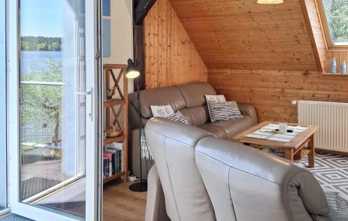 Muritz Apartment | Ferienwohnung Mirow Ot Schwarz