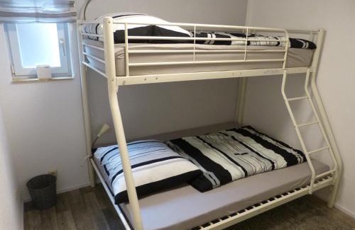 Munchenbernsdorf Apartment | Ferienwohnung Schön