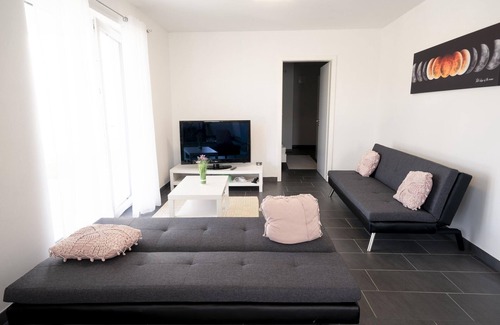 Eriskirch Apartment | Ferienwohnung Seymen