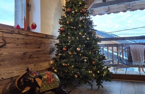 Les Gets Ski Chalet | Ferme Des Cornuts, Minutes to Les Get-Sleeps 15
