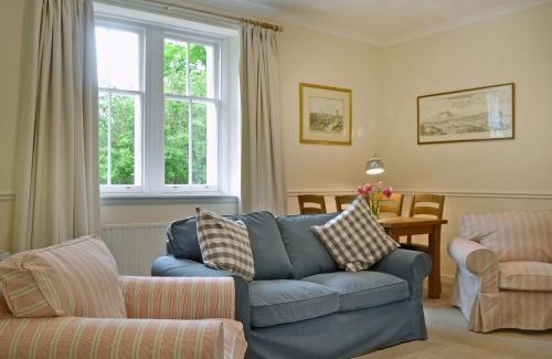 Dunfermline House | Fernwoodlea