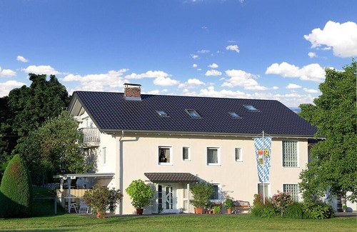 Bad Birnbach Apartment | FeWo 45qm für zwei Personen mit Balkon